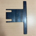 Durable Belt Packaging Cutter with Sawtooth Nonwoven Edge – Toothed Blade for Packaging Machines
